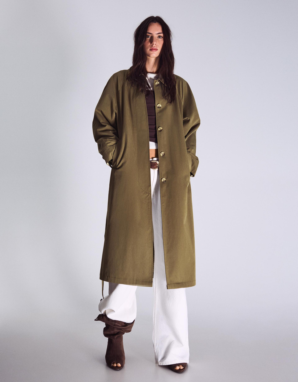 ДЛИННЫЙ ТРЕНЧКОТ - BERSHKA