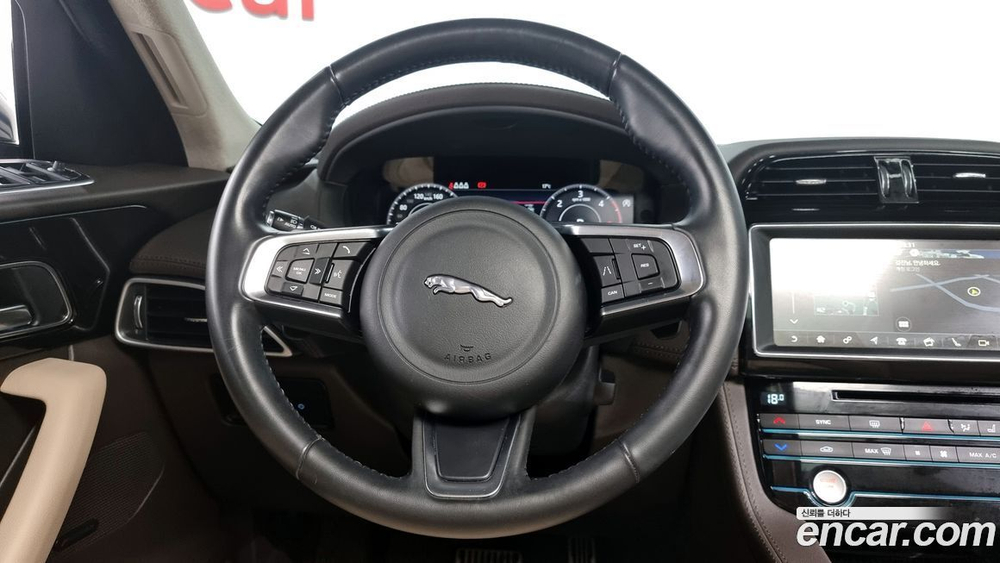 Jaguar F-PACE 20d Prestige (12.2019)