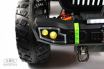 Детский электромобиль RiverToys М003БХ белый
