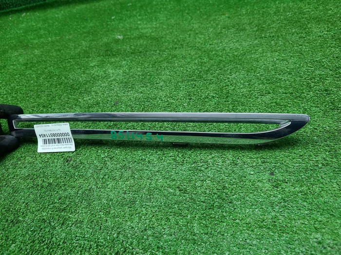 Молдинг решетки LH Mercedes GLE V167 (18-24) AMG