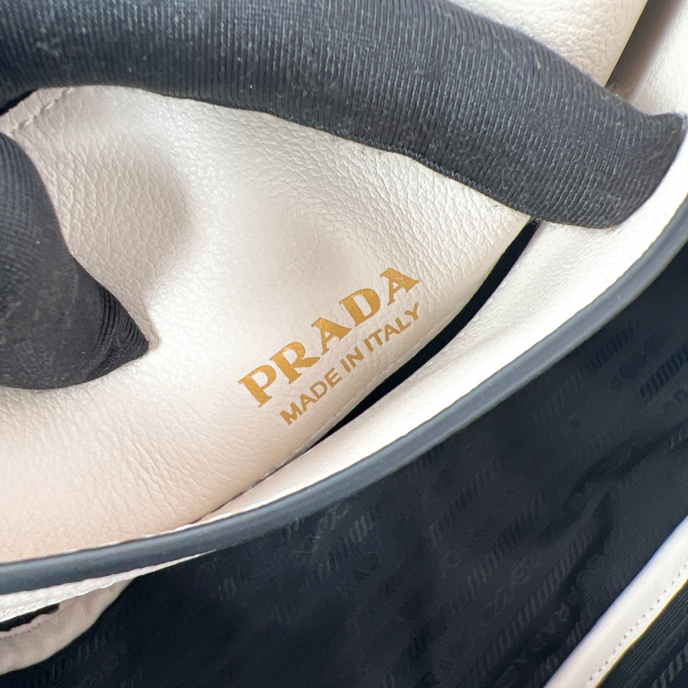 Prada Bag 25 cm