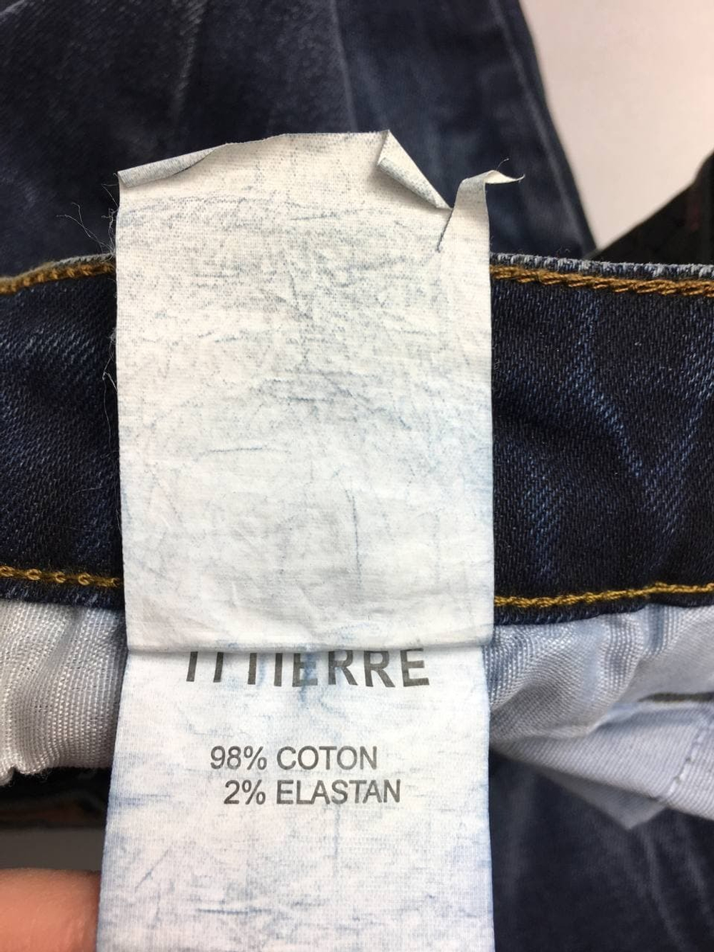 Джинсы зауженные с потертостями 42 размер, новые