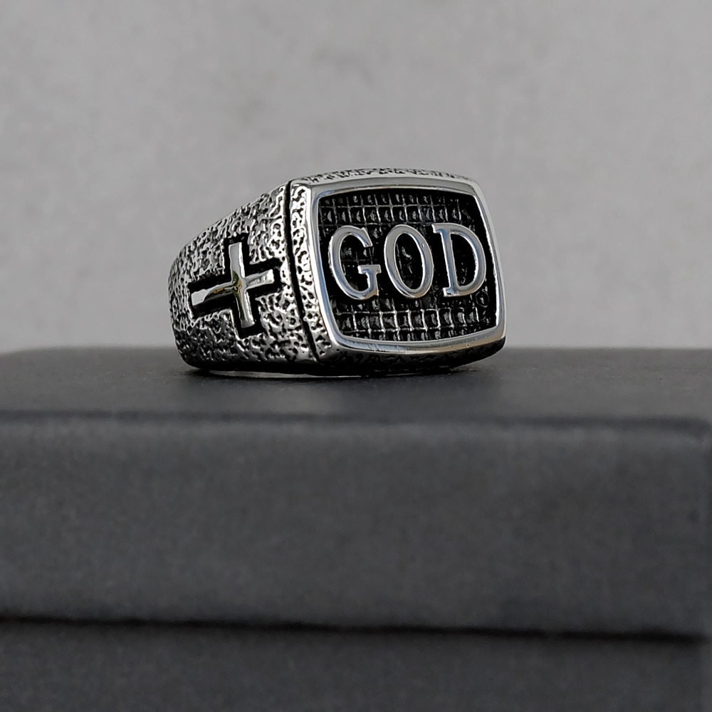 Печатка из стали "God"