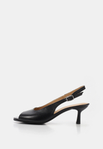 Босоножки // Inna // Black