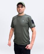 Футболка олива с патчем