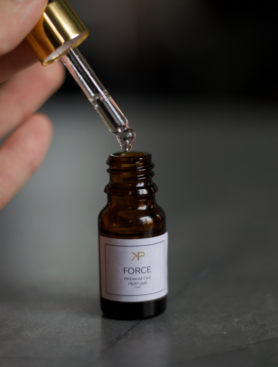 Дозаправка ароматизатора авто с ароматом force