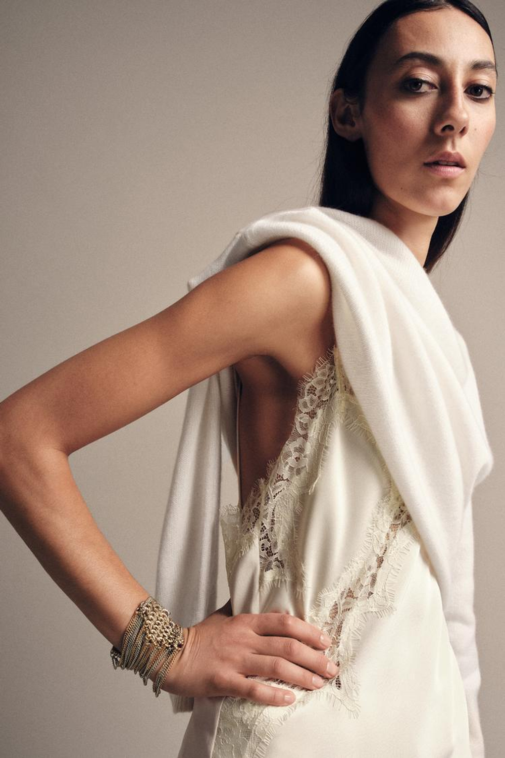 ZARA БРАСЛЕТ С ЦЕПОЧКАМИ И КОЛЬЦАМИ, ЗОЛОТОЙ/СЕРЕБРЯНЫЙ