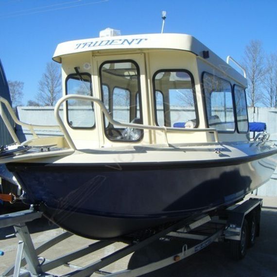 Алюминиевый катер TRIDENT 620 CT Evo