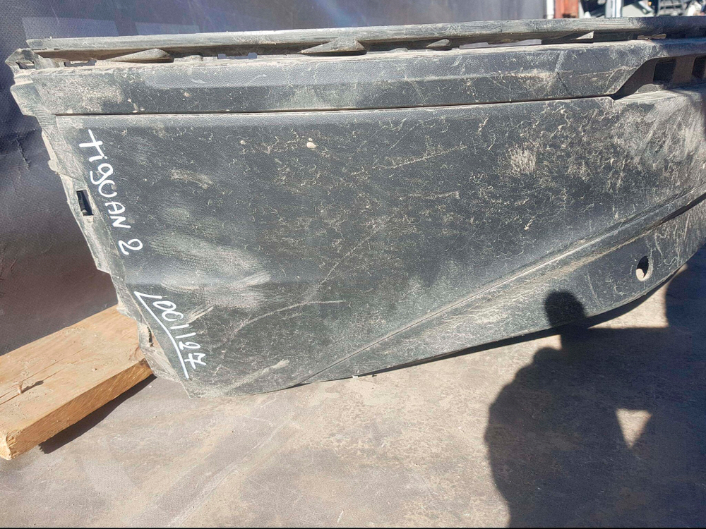 Бампер задний Volkswagen Tiguan 2 16-нв Б/У Оригинал 5NA807521