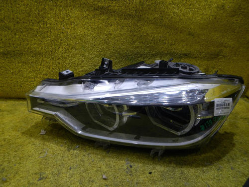 Битая Фара левая BMW 3er F30 (2015-2020) LED