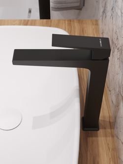 Смеситель для раковины STWORKI Нюборг S37020BK матовый черный