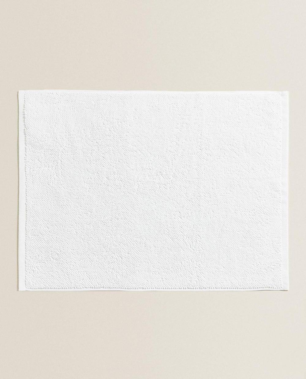 Zara Home - Гладкий нескользящий коврик для ванной, белый, 50x70 см