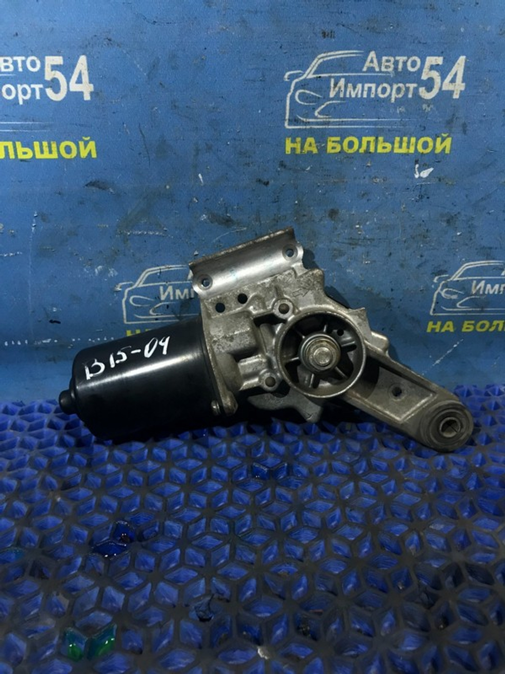 Моторчик переднего дворника NISSAN SUNNY 2001