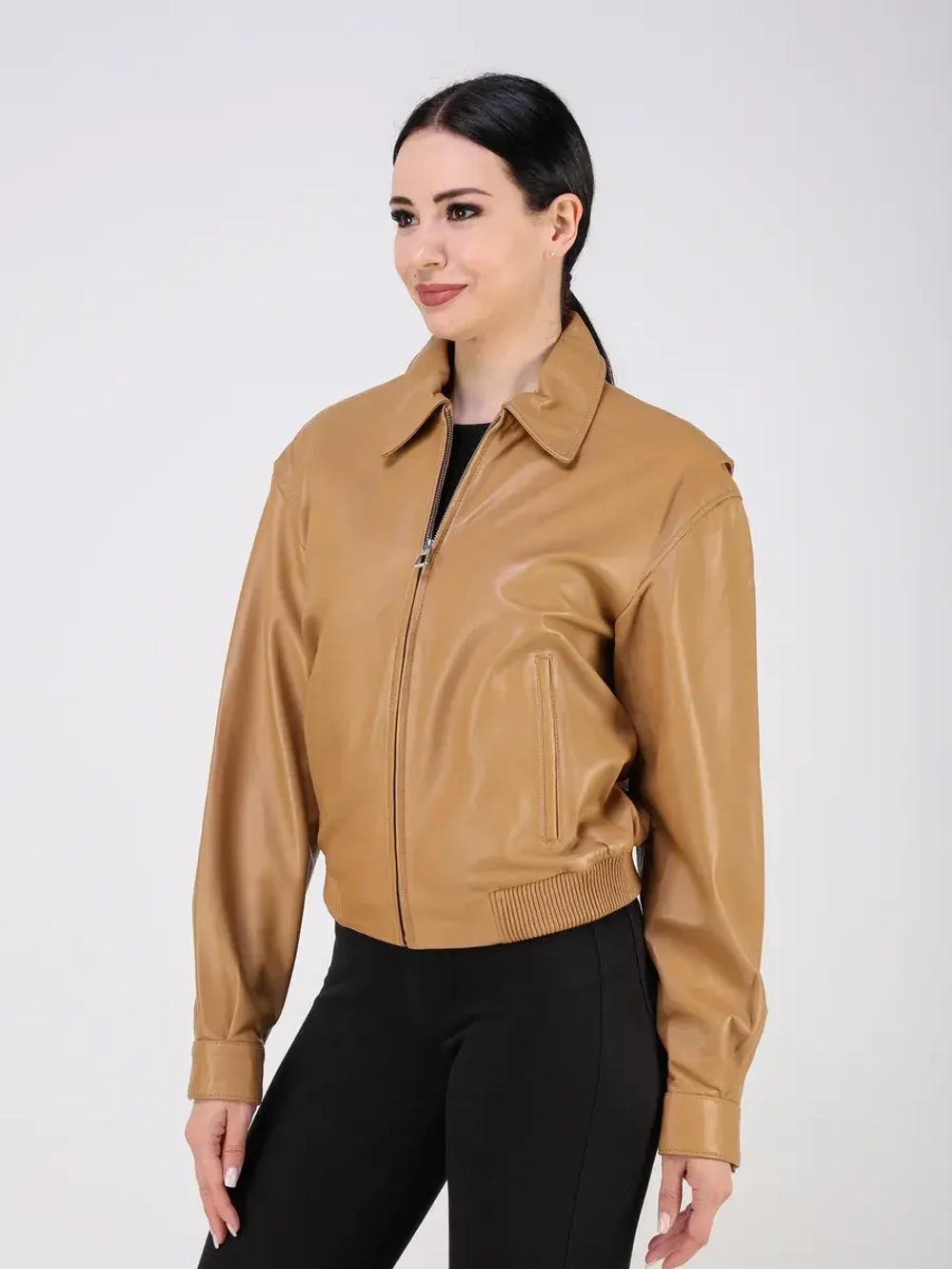 Кожаная куртка демисезонная