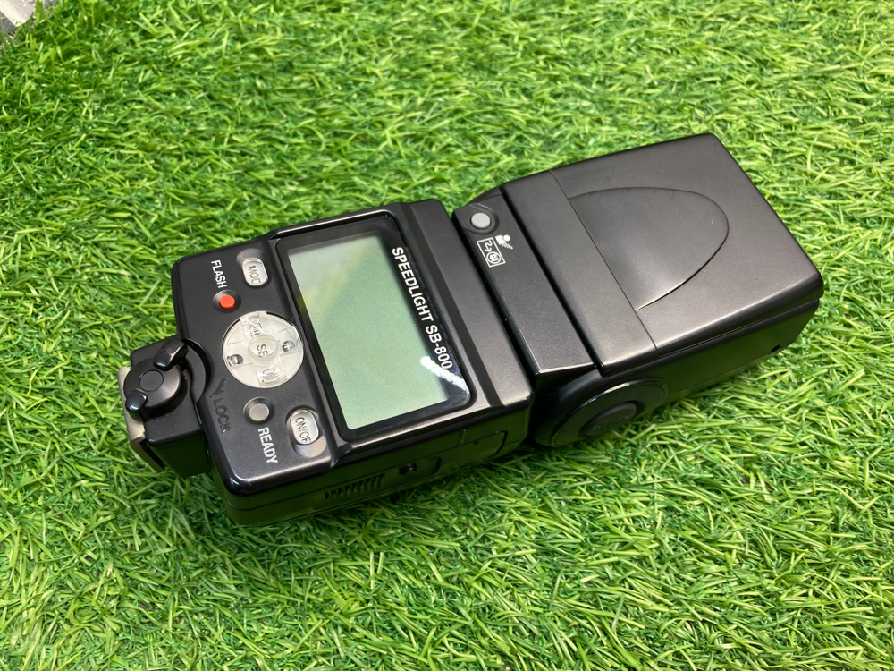 Nikon Speedlight SB-800