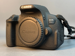 Canon 700D