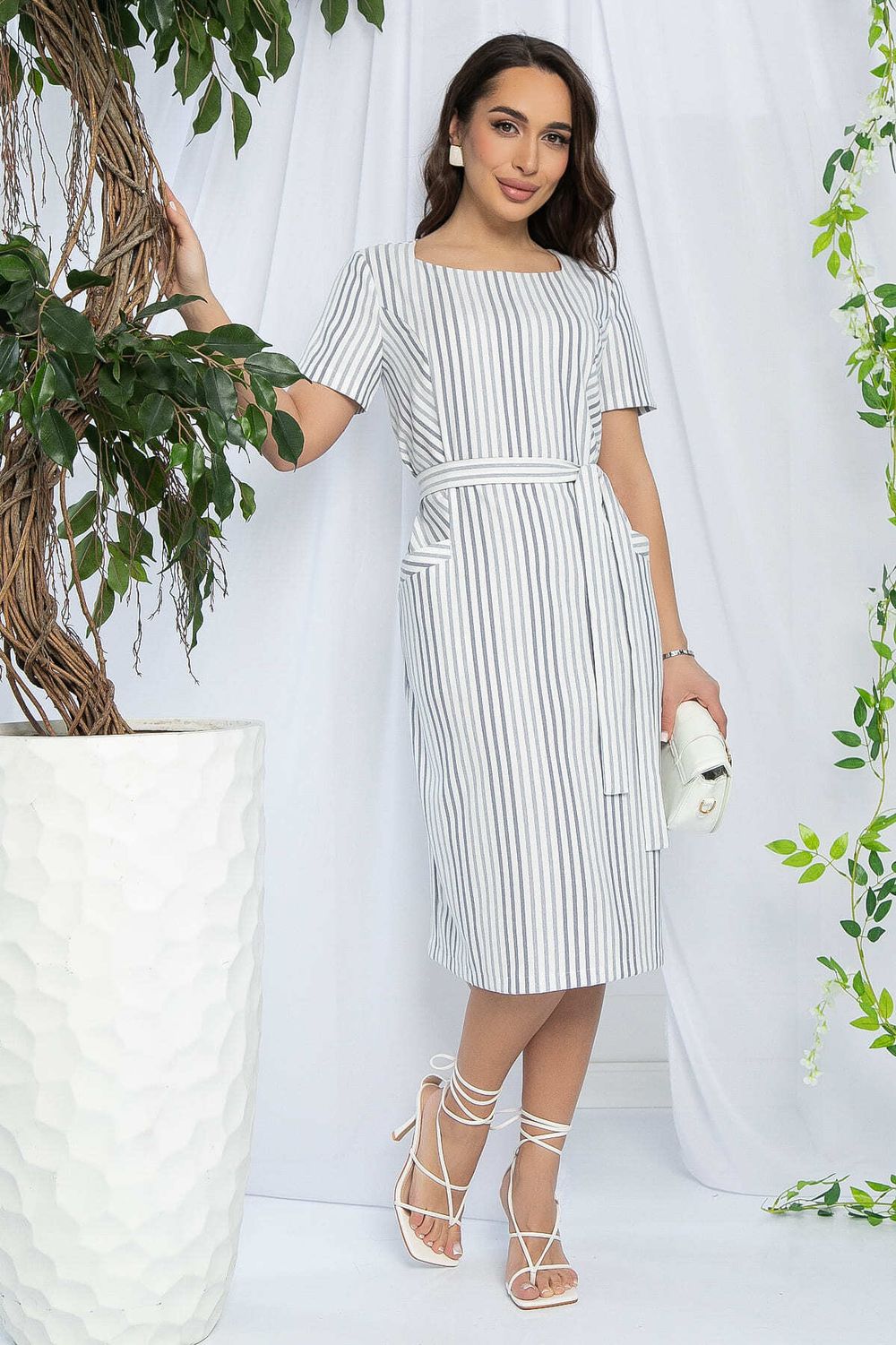 Платье Европейский шик (светло-серое) П13243-19М LT Collection