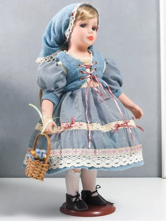 Кукла керамическая фарфоровая Катя в платье 40 см