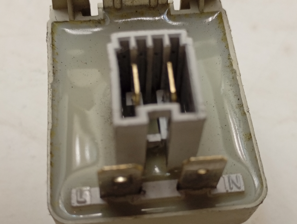 AWS71212 кт20 Сетевой фильтр для стиральных машин Whirlpool 481010503697 б/у