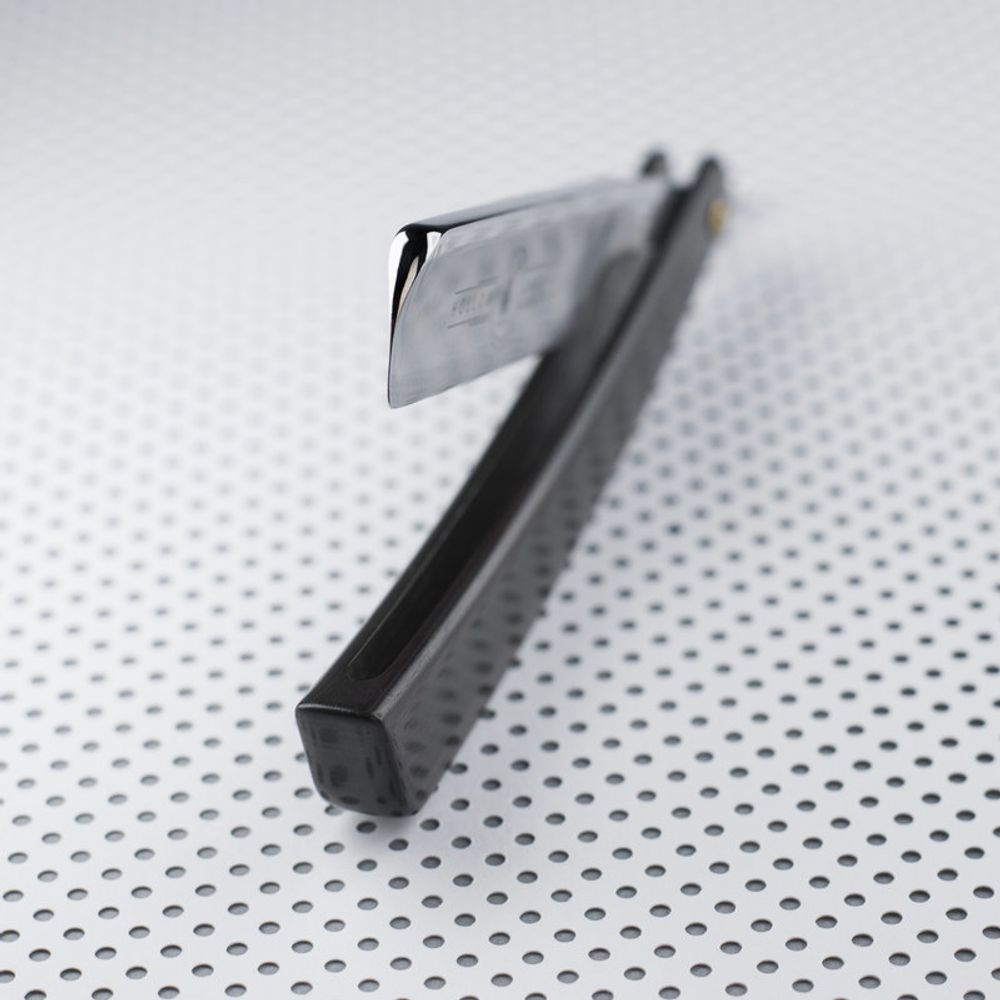 Опасная бритва MUEHLE, африканское черное дерево (RM 75)