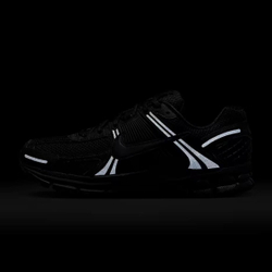 Nike Zoom Vomero 5 Triple Black