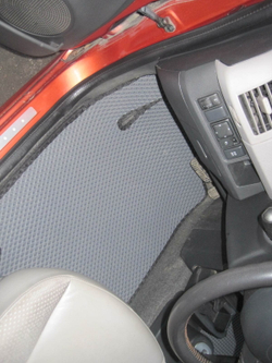 Автоковрики для Nissan Micra K12 (2002-2010)