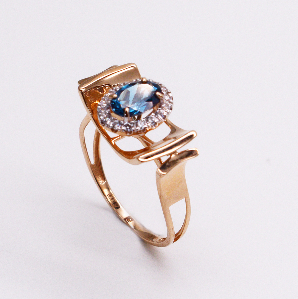 Кольцо с London топазом