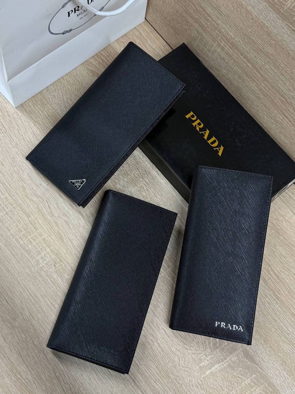 Портмоне Prada