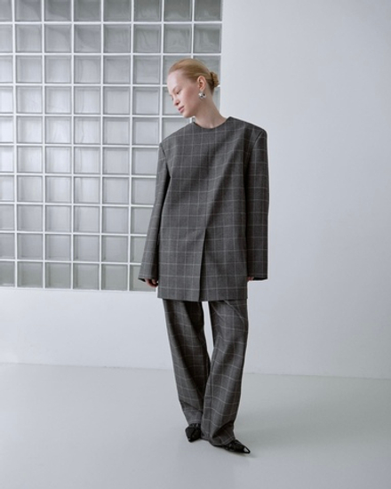 Блейзер из шерсти серый в клетку