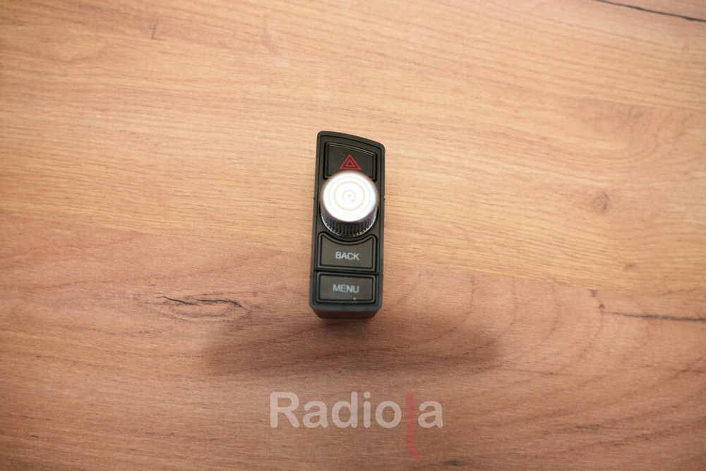 Магнитола Audi Q5 2008-2016 (c джойстиком MMI) - Radiola RDL-8202-3GMMI монитор 10.25" на Android 13, 8Гб+128Гб, CarPlay, 4G SIM-слот