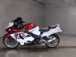 Suzuki GSX1300R Hayabusa 050157