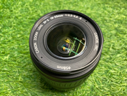 Canon 1000D kit 18-55mm 3.5-5.6 II (30.000 кадров)