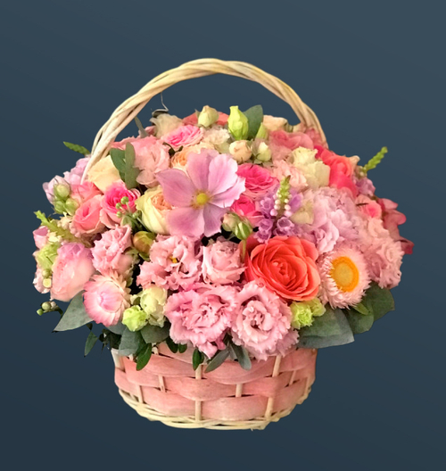 Букет цветов в корзине Цветущий луг