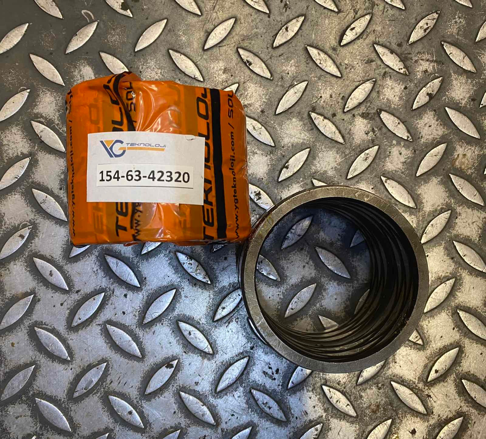 Втулка 154-63-42320