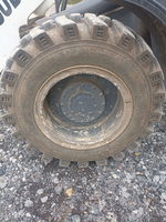 GOODWORK LX* Фронтальный погрузчик LX300F (Дизельный, 3,9 л, 95 л.с., МТ)