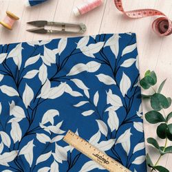 Ткань дюспо белые листья изящные