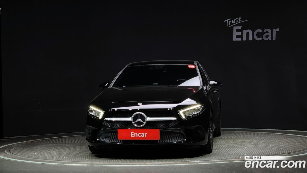 Mercedes-Benz A-Class W177 A220 Hatchback (01.2021)