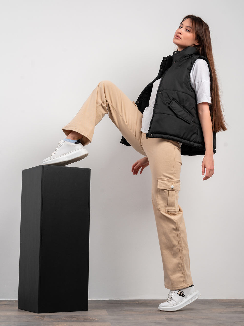 Жилет "Эйприл" черный