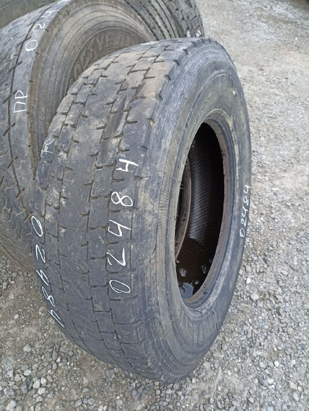 315/70R22.5 Fesite HF638 шина б/у