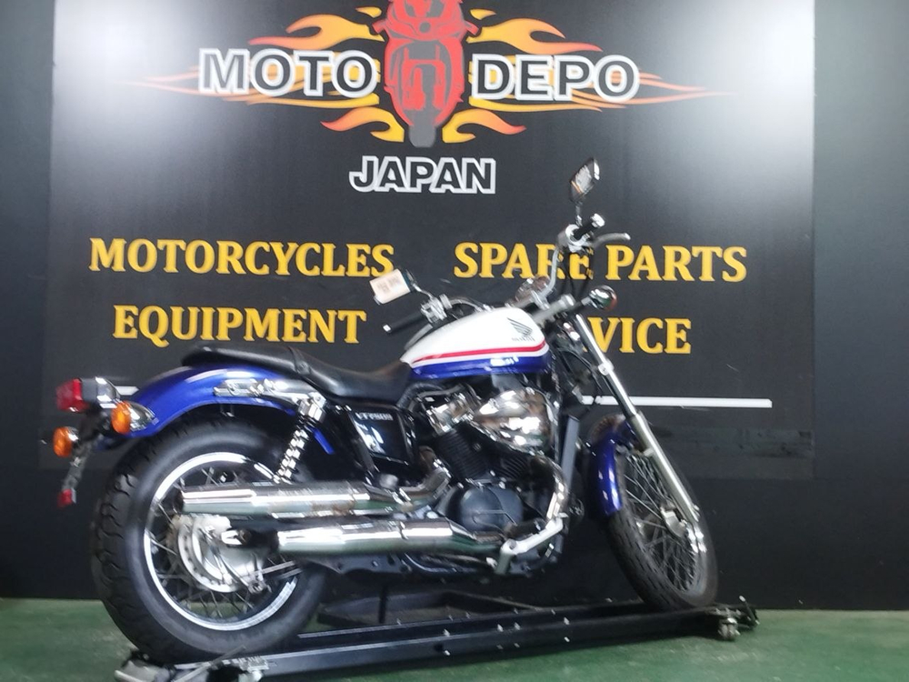 Honda VT750S 2011