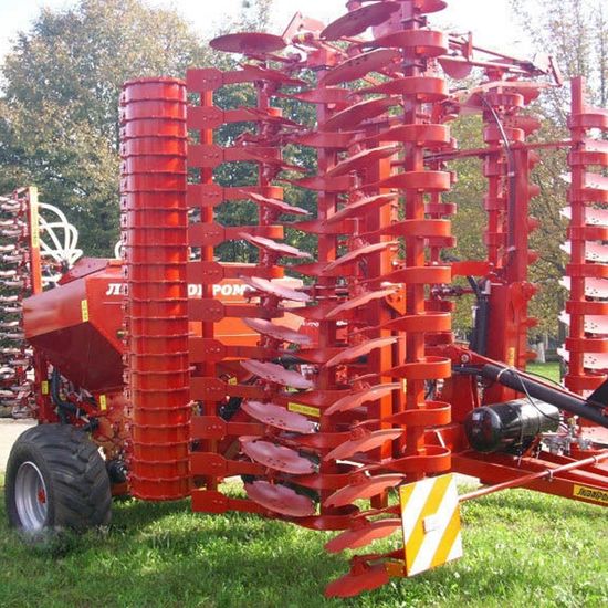 Запчасти для прицепной техники