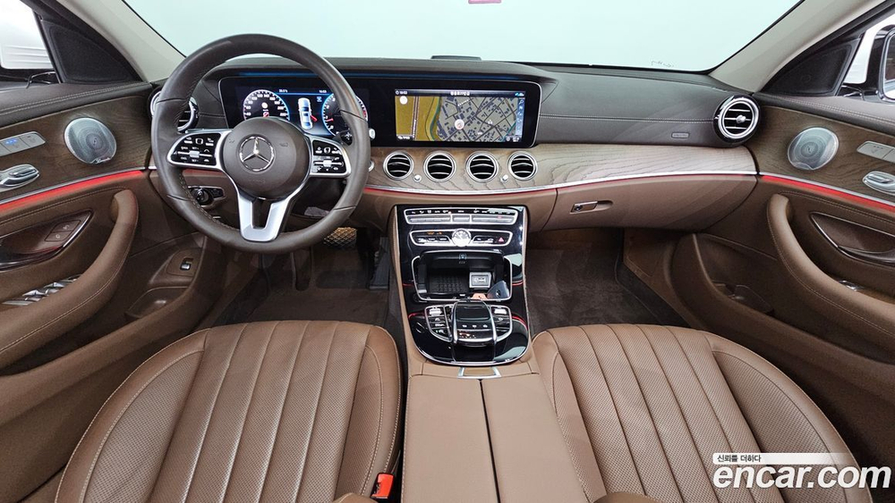 Mercedes-Benz E-Class W213 E300 4MATIC Exclusive (09.2020)