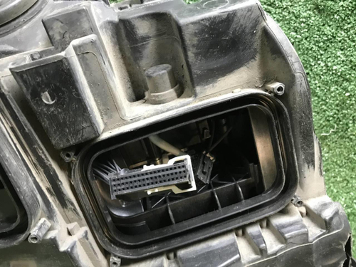 Битая Фара левая Mercedes GLS X166 (2015-2019) LED