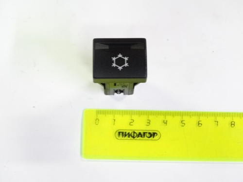 Кнопка вкл. кондиционера салона /2170/ (Астра)