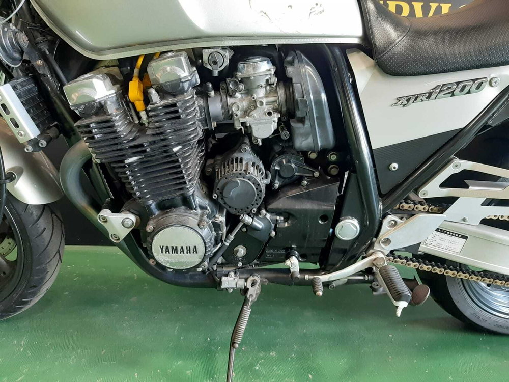 Yamaha XJR1200 043078