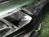 Фара правая Toyota C-HR (2019-2023) LED
