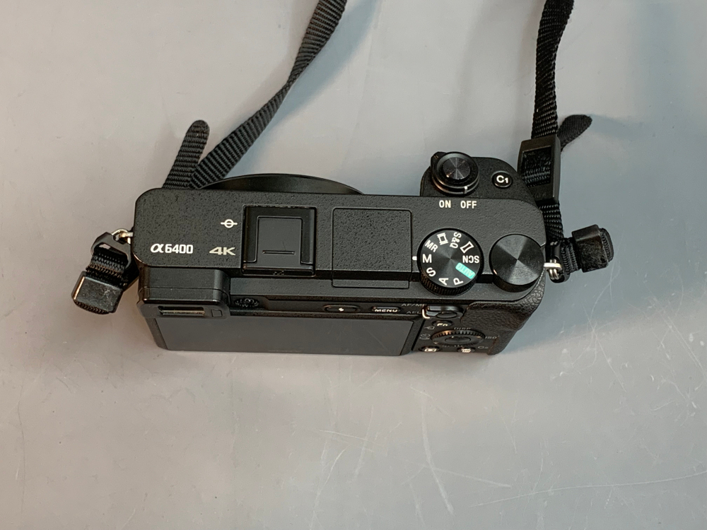 Sony A6400 24.525 кадров