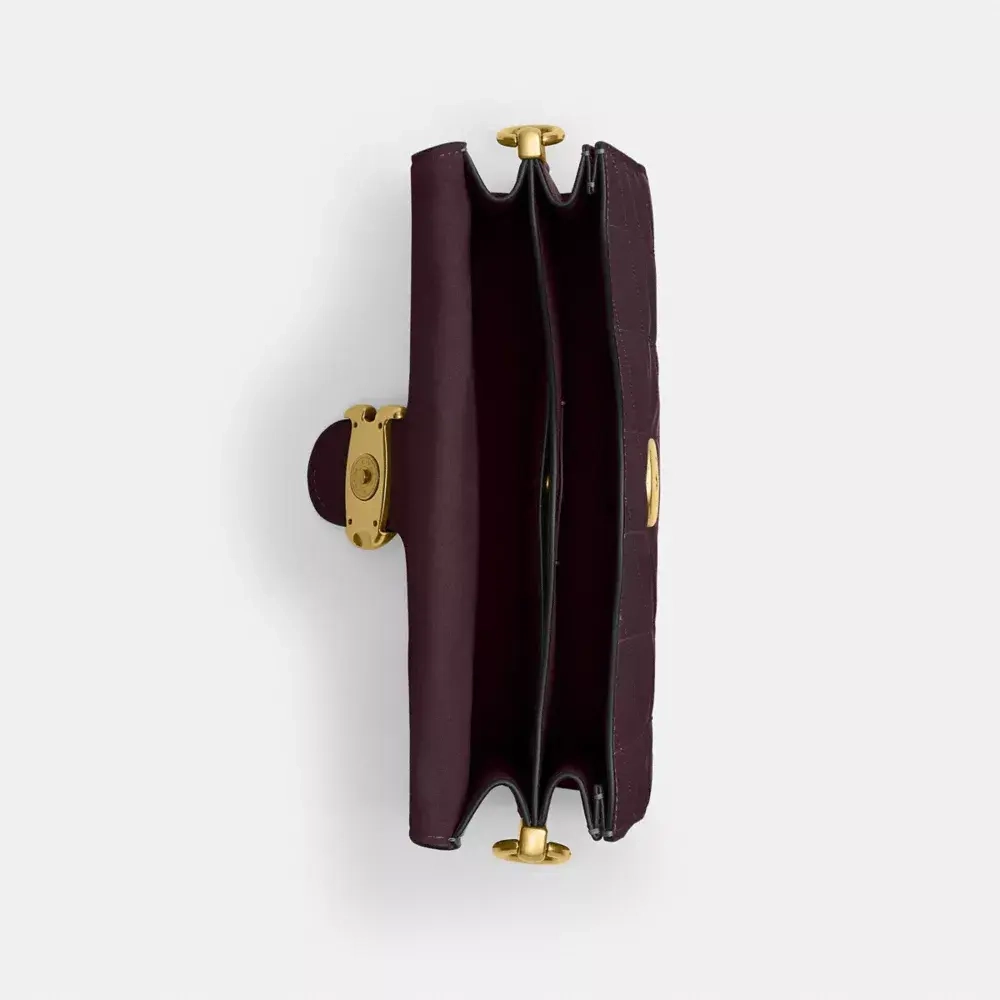 COACH СУМКА ЧЕРЕЗ ПЛЕЧО TABBY С ЦЕПОЧКОЙ И СТЕЖКОЙ, БОРДОВЫЙ