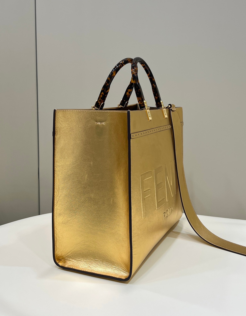 Fendi Sunshine Medium 35 cm