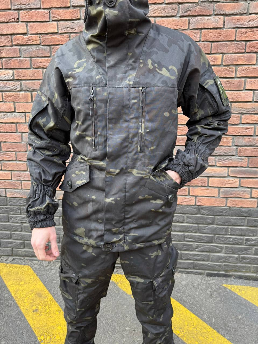 Костюм горка 6 флис / осень-зима / черный мультикам